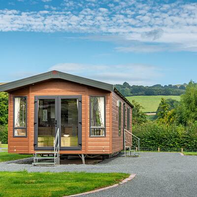 Atlas Style holiday home for sale at 5 star caravan park with river fishing